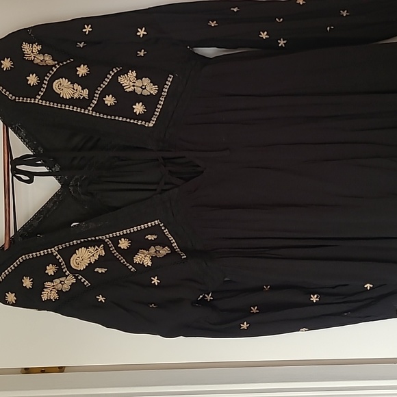NWT Black Dress - In Loom - Size Large - Picture 5 of 6